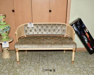 18Foyer Clearance