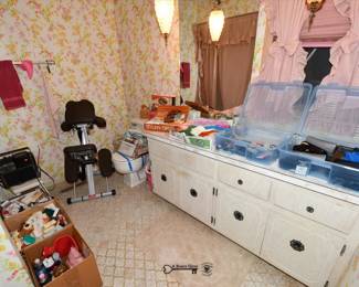 31Bedroom A Clearance