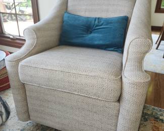 Qty 2 swivel chairs