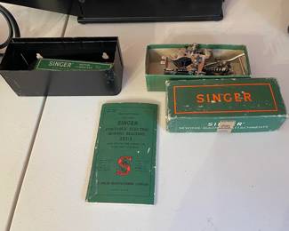 Featherweight Singer Sewing Machine