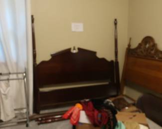 Nice Full or Queen Size Bed