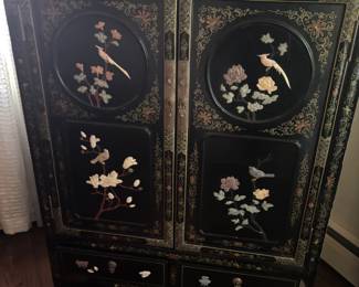 lacquer in laid chest