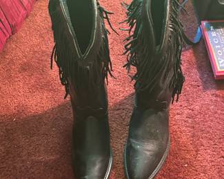Ladies boots