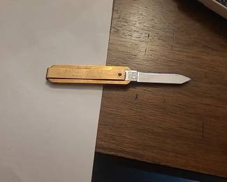 Trifold knife