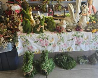 Many holiday items and floral decor