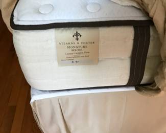 What the queen mattress is stearns and foster