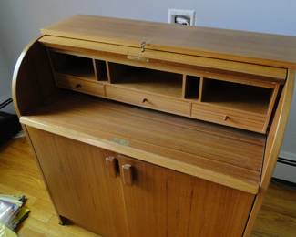 MCM Rolltop desk