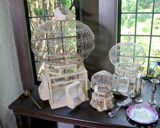 3 Sizes of Ornamental Balloon Bird Cages