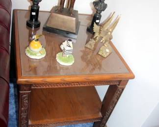 Romweber Grapevine Endtable
