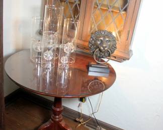 Tilt Top Table