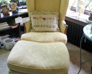 2 Wingbacks with Ottoman