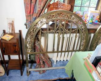 Elegant Set of French Belle Epoque Cast Iron & Brass Twin Beds (Headboards)