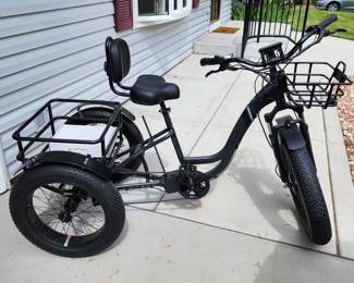 Brand New E-Bike Trike, less than 2 miles used