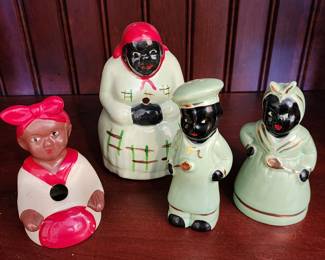 String holders and salt and peppers