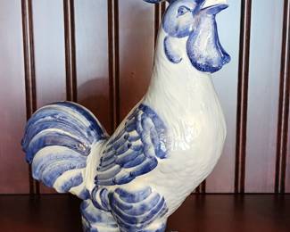 Large pottery rooster