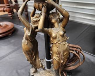 Art Nouveau lamp with women