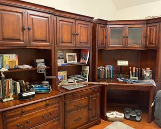 The desk is made up of individual pieces and can be sold as such