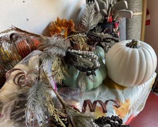 Pumpkins, garland