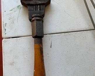 Pipe Wrench