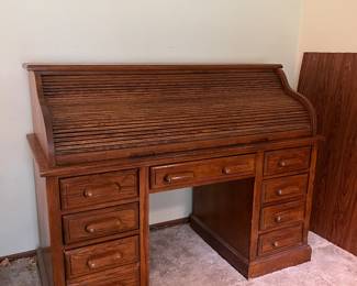 Beautiful Roll top desk