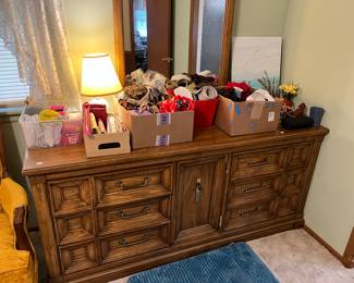 Dresser. Bathroom items.
