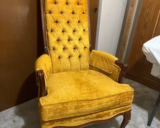 Vintage yellow chair.