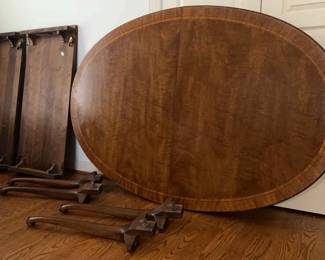 Oval Dining Table with 2 Leaves