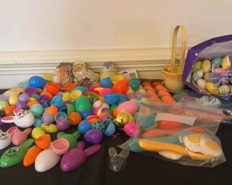 Eggstravaganza of Easter Decor