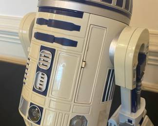 01 2002 Hasbro R2D2