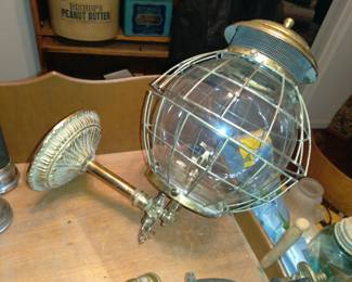 Colt 1890 gas saloon lamp