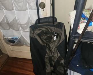 Rolling duffel