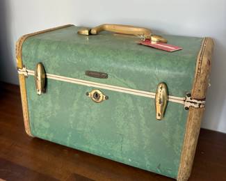 Vintage train case