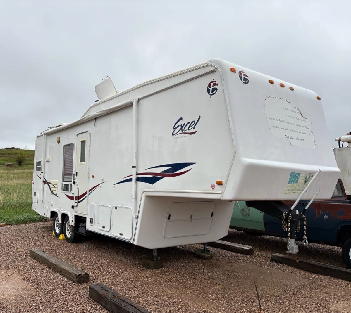 001 2000 Excel by Peterson Industries Fifth Wheel Gooseneck Camper Trailer