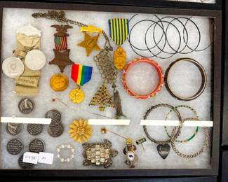 Medals, Tokens, Brooches and Bracelets