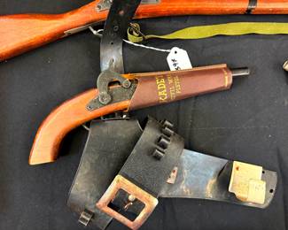 Toy Kadet Civil War Pistol and Rifle