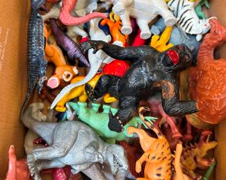 Toy Farm and Jungle Animals