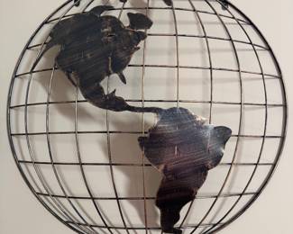 Pair of round metal metal world art