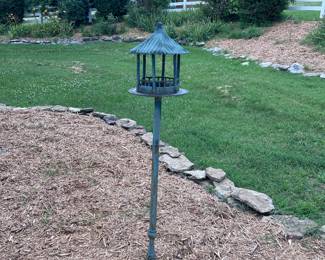 Bird feeder.