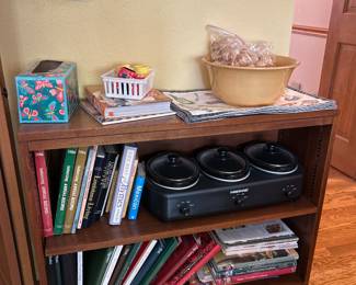 Book shelf. Cookbooks. Small appliances,