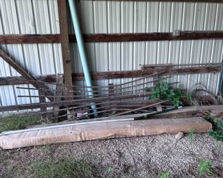 Miscellaneous barn items