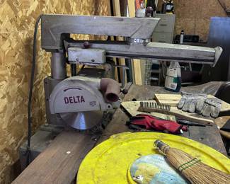 Scroll saw.