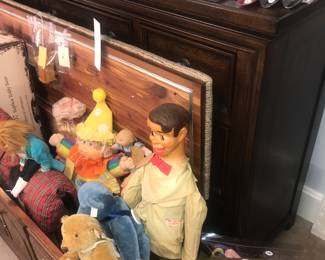 Items Located On The Office