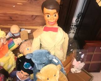 Items Located On The Office