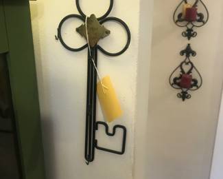 Items Located On The Family Room