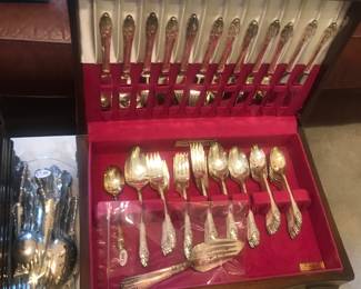 Items Located On The Family Room