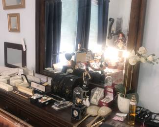Items Located On The Office