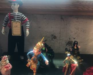Items Located In The Lower Level LEFT SIDE