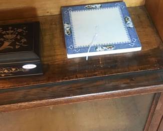 Items Located On The Living Room