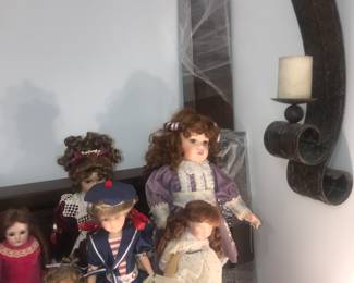 Items Located On The Office