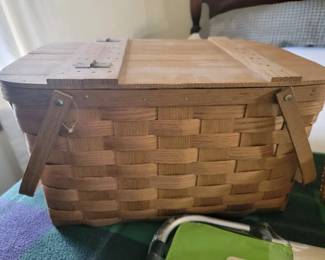 Picnic baskets